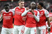 1-0!英超乱套了,阿森纳4连胜领跑,曼城0-1爆冷,3大豪门翻车