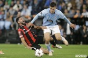 2-1,38岁利物浦旧将利剑出鞘,西甲第17掀翻法甲第10欧联2连胜